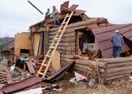 Демонтаж и вывоз домов под ключ